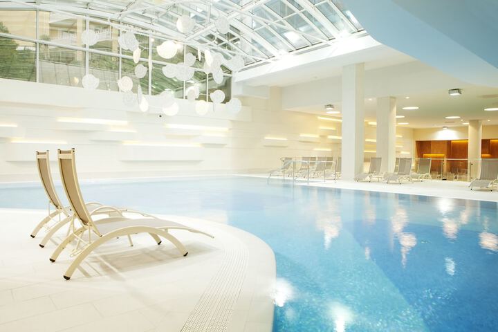 Hotel Pool