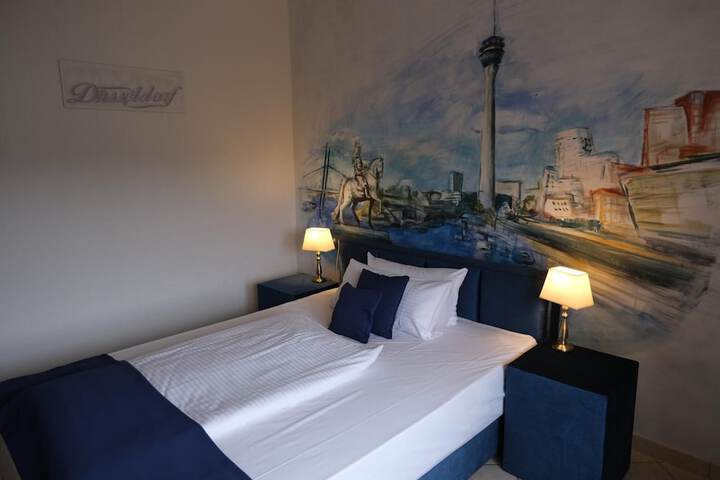 Room 17 of 43