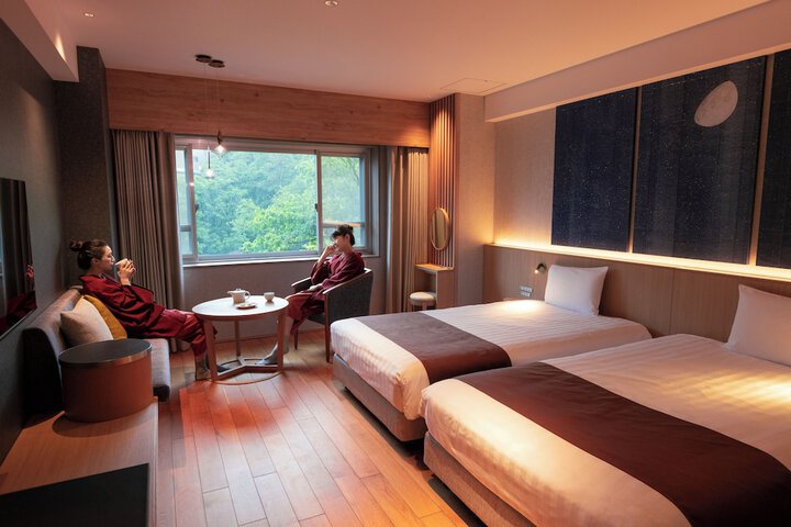 Room 13 of 68
