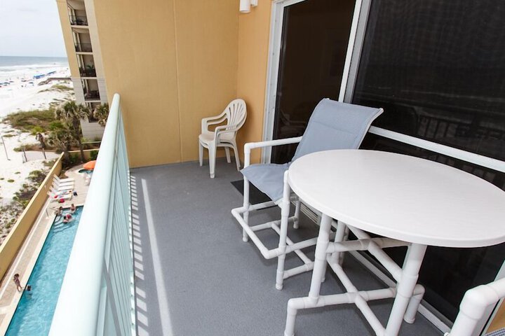 Terrace/Patio 19 of 88