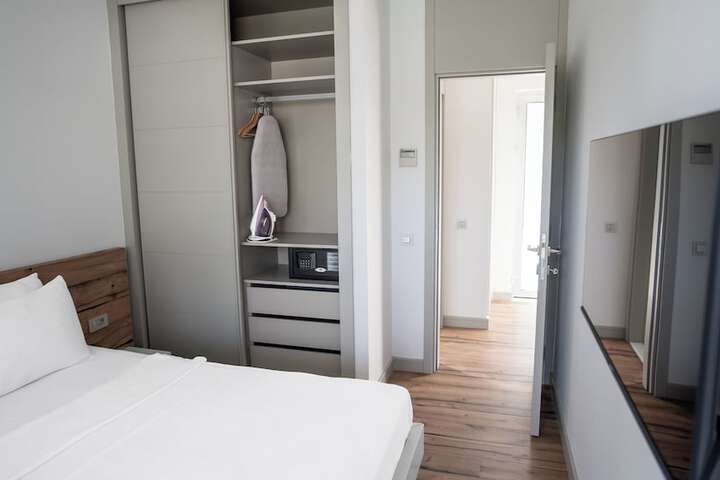 Room 46 of 125