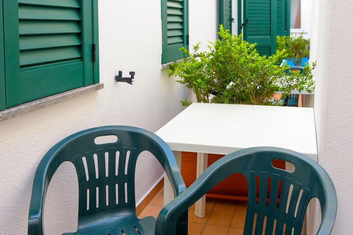 Terrace/Patio 14 of 32