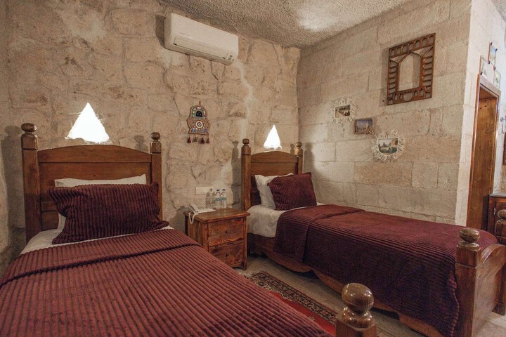 Room 18 of 61