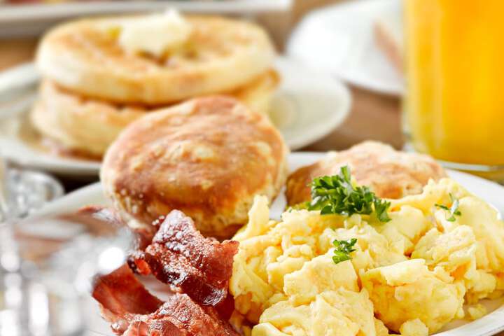 Breakfast buffet