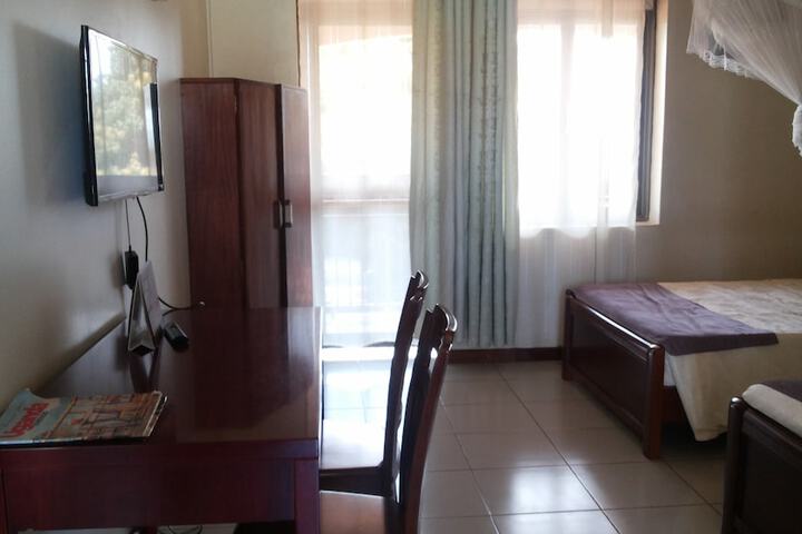 Room 15 of 60