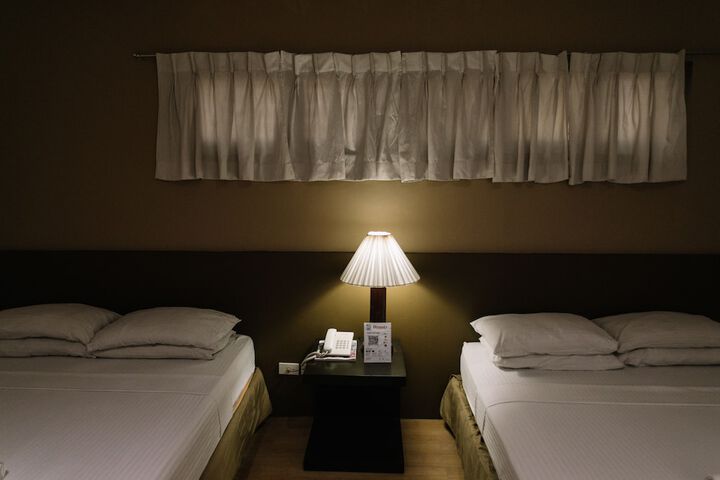 Room 48 of 158