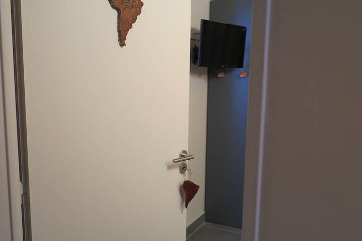 Room 10 of 63