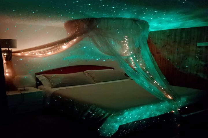 Room 3 of 51
