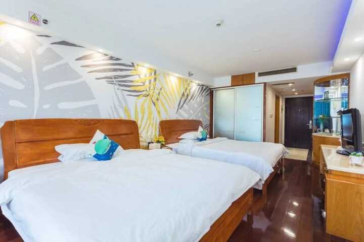 Room 50 of 67