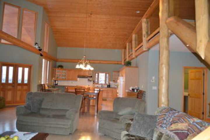 Room 8 of 8