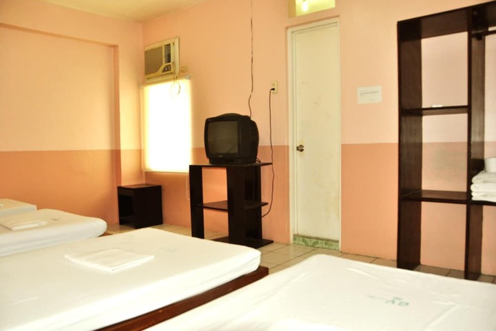 Room 28 of 31