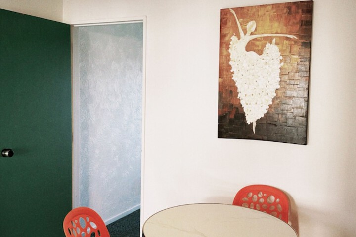 Room 15 of 48