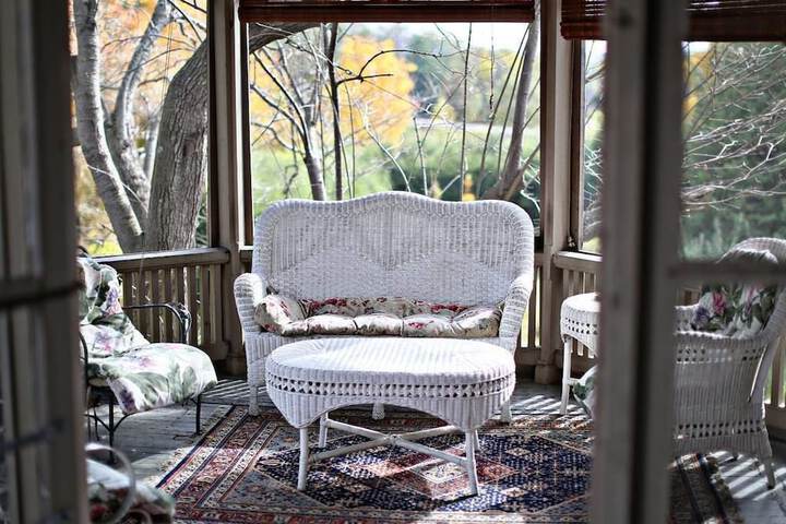 Hotel Exterior 30 of 31