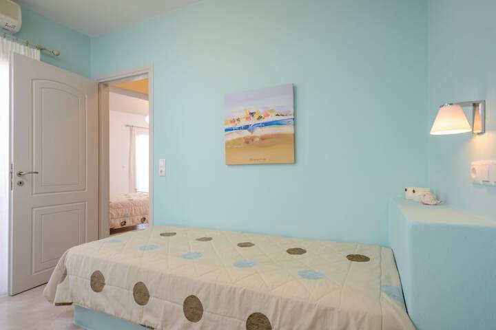 Room 18 of 46