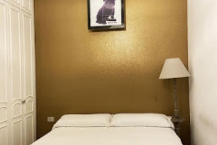 Room 20 of 53