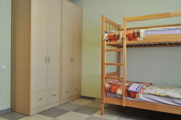 Room 17 of 47