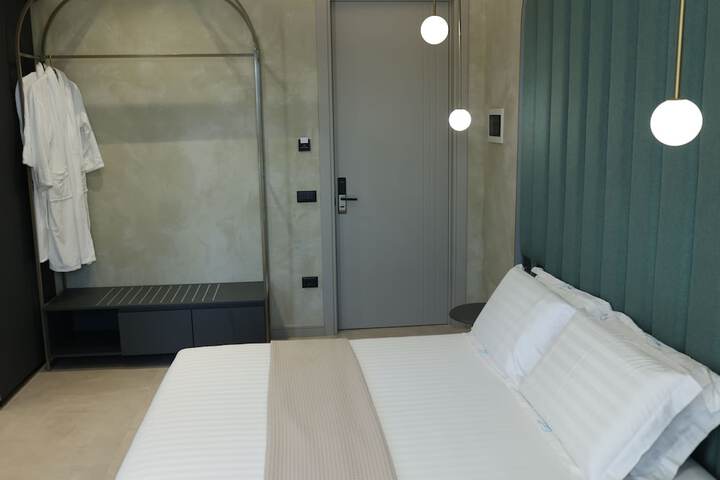 Room 13 of 88