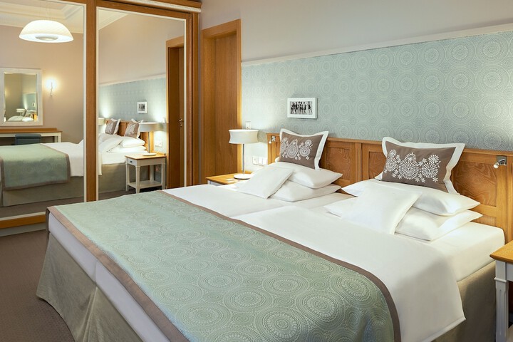 Room 20 of 110