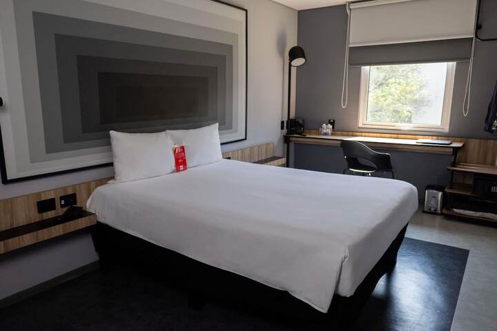 Room 20 of 61
