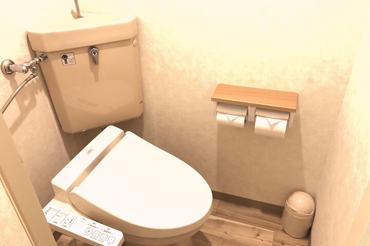Room 11 of 43