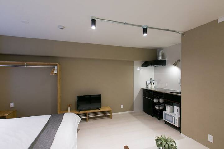 Room 17 of 105