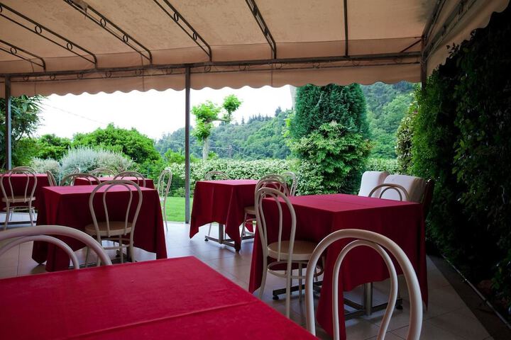 Terrace/Patio 19 of 20