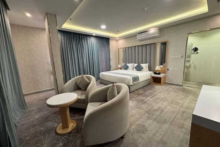 Room 16 of 47
