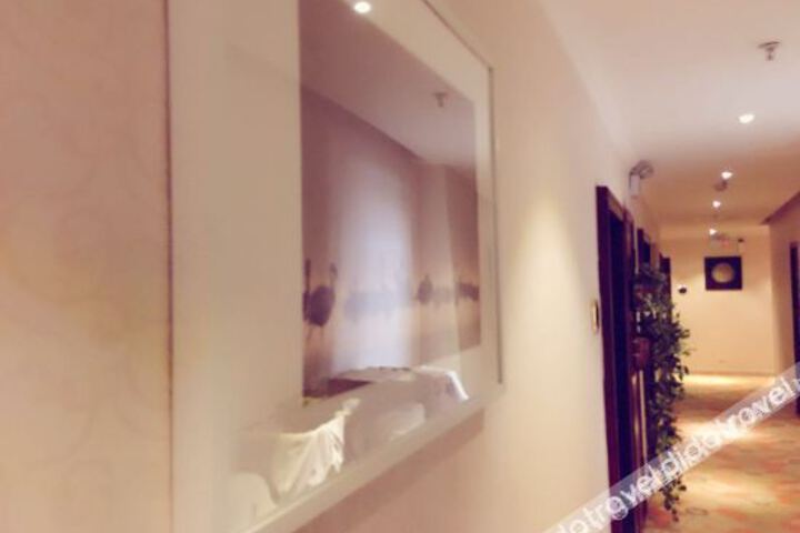 Hotel Interior 26 of 46