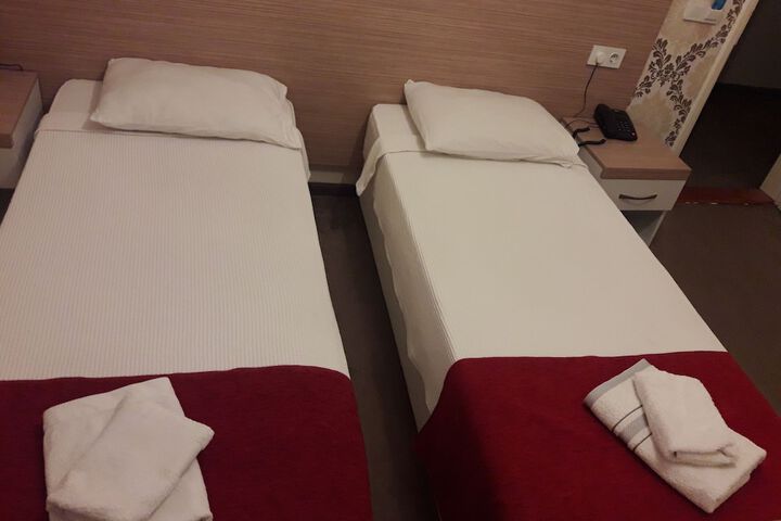 Room 20 of 63