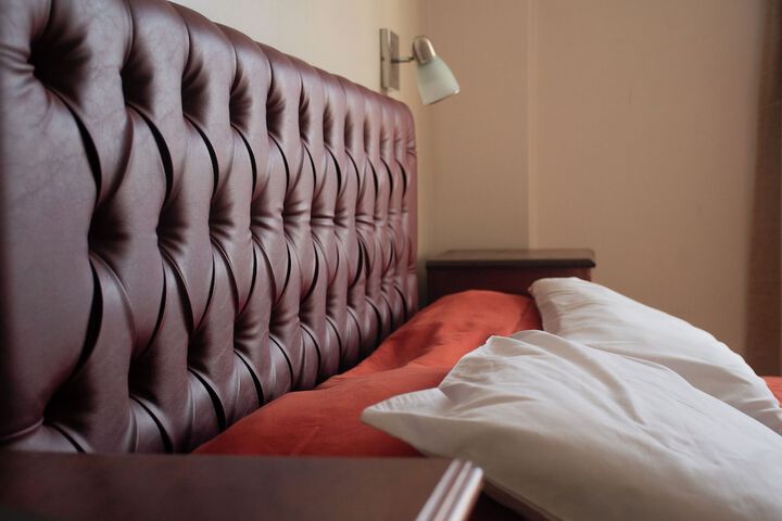 Room 16 of 26