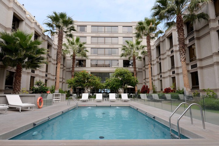 Hotel with Pool