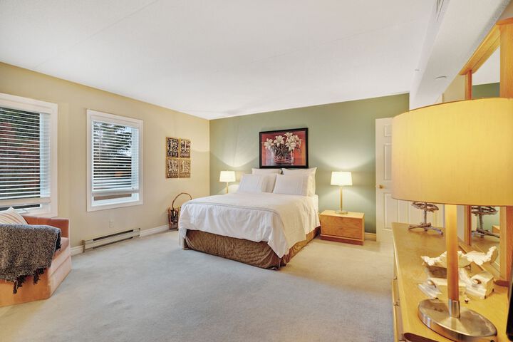 Room 118 of 457