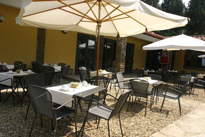 Dining Photos