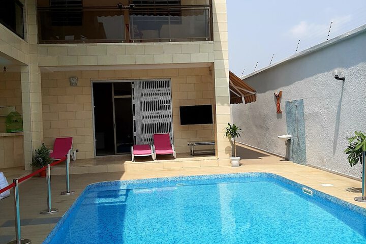 Pool 17 of 29