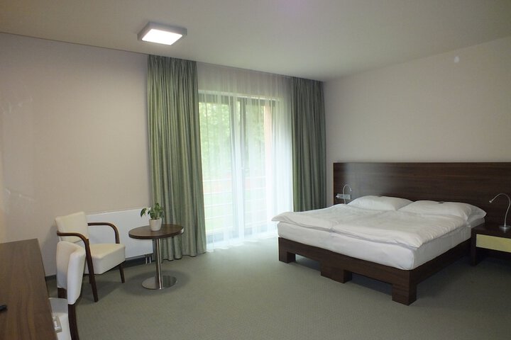 Room 31 of 34