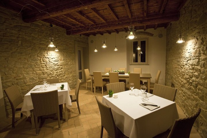 Dining 62 of 91
