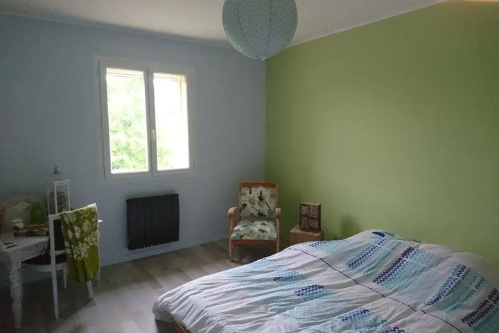 Room 5 of 15