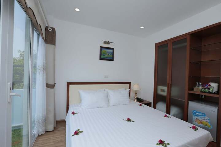 Room 8 of 61