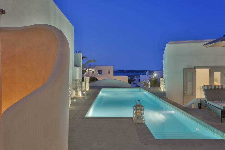 Pool 64 of 99