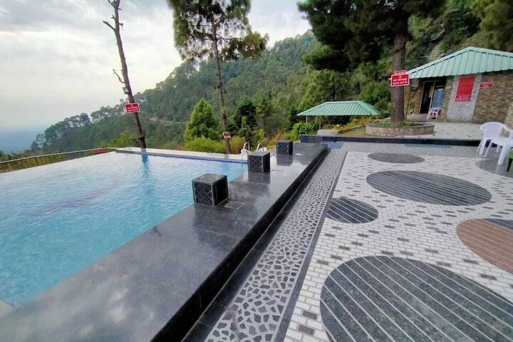 Pool 17 of 38
