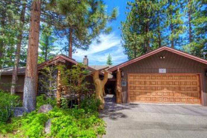 Exterior of Heavenly Tree House at Lake Tahoe by RedAwning
