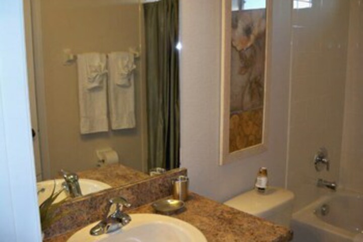 Room 14 of 142