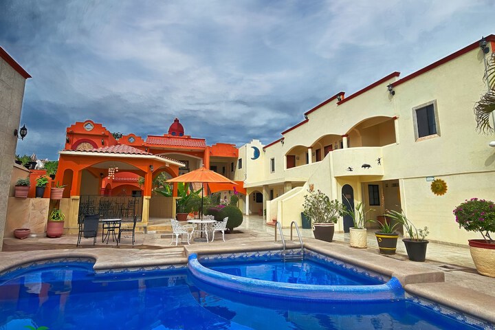 Hotel Oasis in Comondu