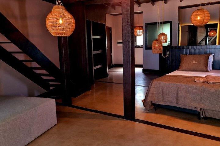 Room 60 of 80