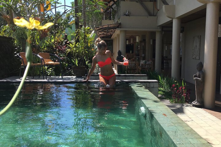 Pool 2 of 15