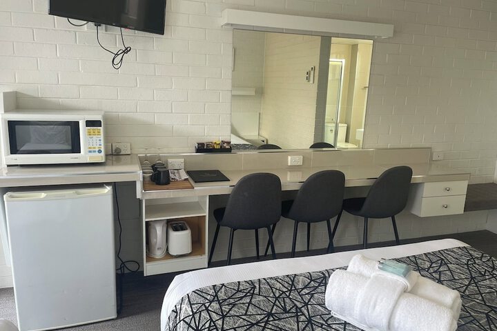 Room 27 of 52