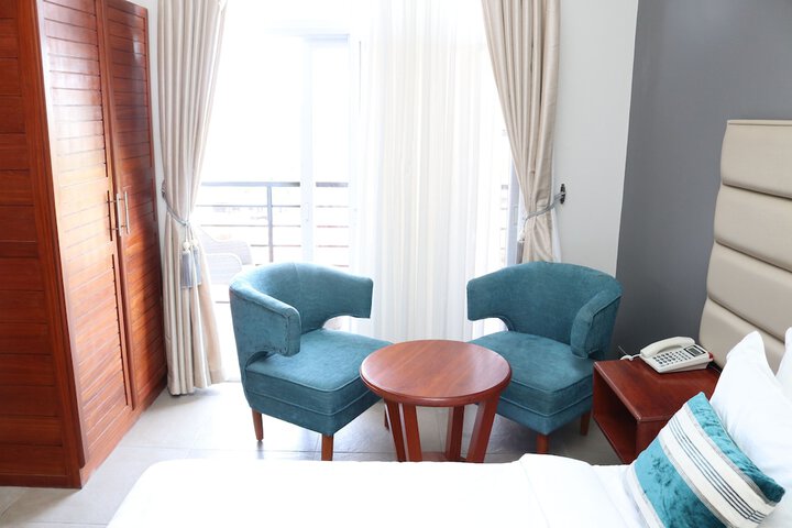 Room 5 of 26
