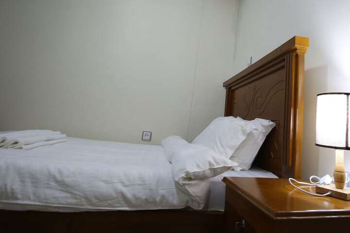Room 1 of 13