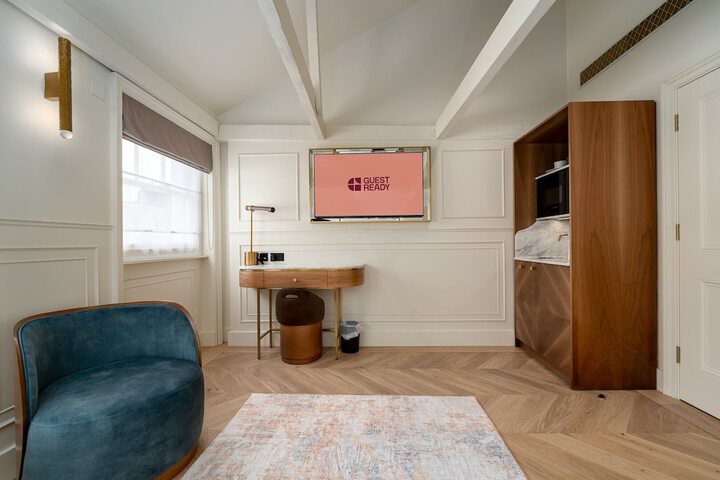 Room 138 of 280