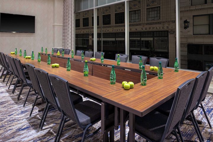 Meeting facility